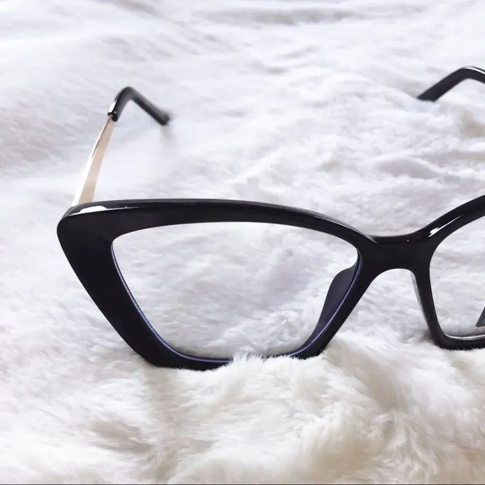 Stylens stay sharp